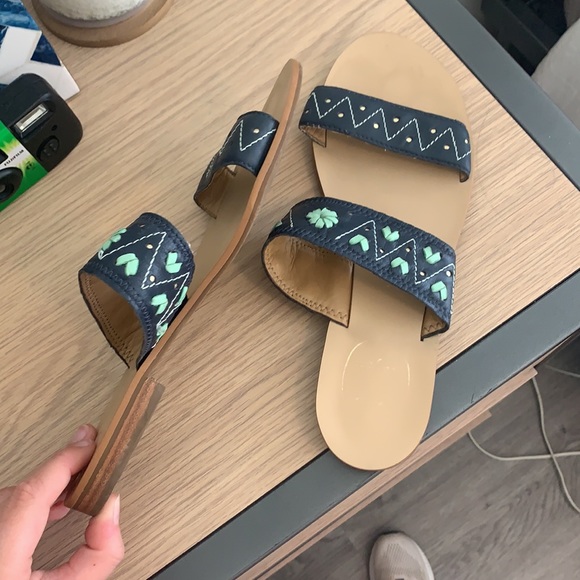 jack rogers - Picture 2 of 4